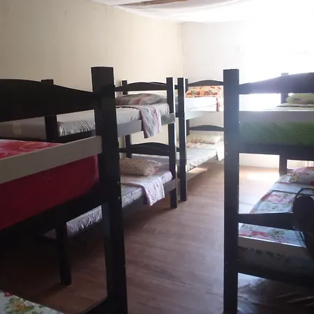 Albergue Metropolis &